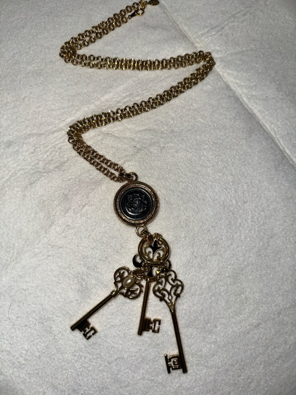 Joan Rivers Gold Key Charm Pendant Necklace - Women Jewelry